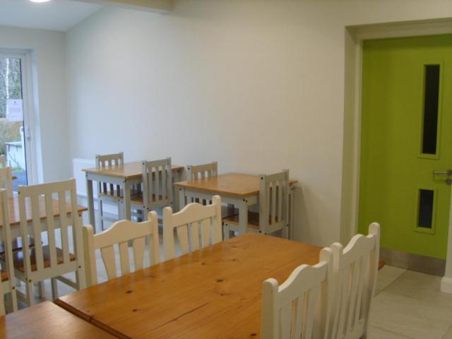 The Benwiskin Centre Ballaghnatrillick Luaran gambar